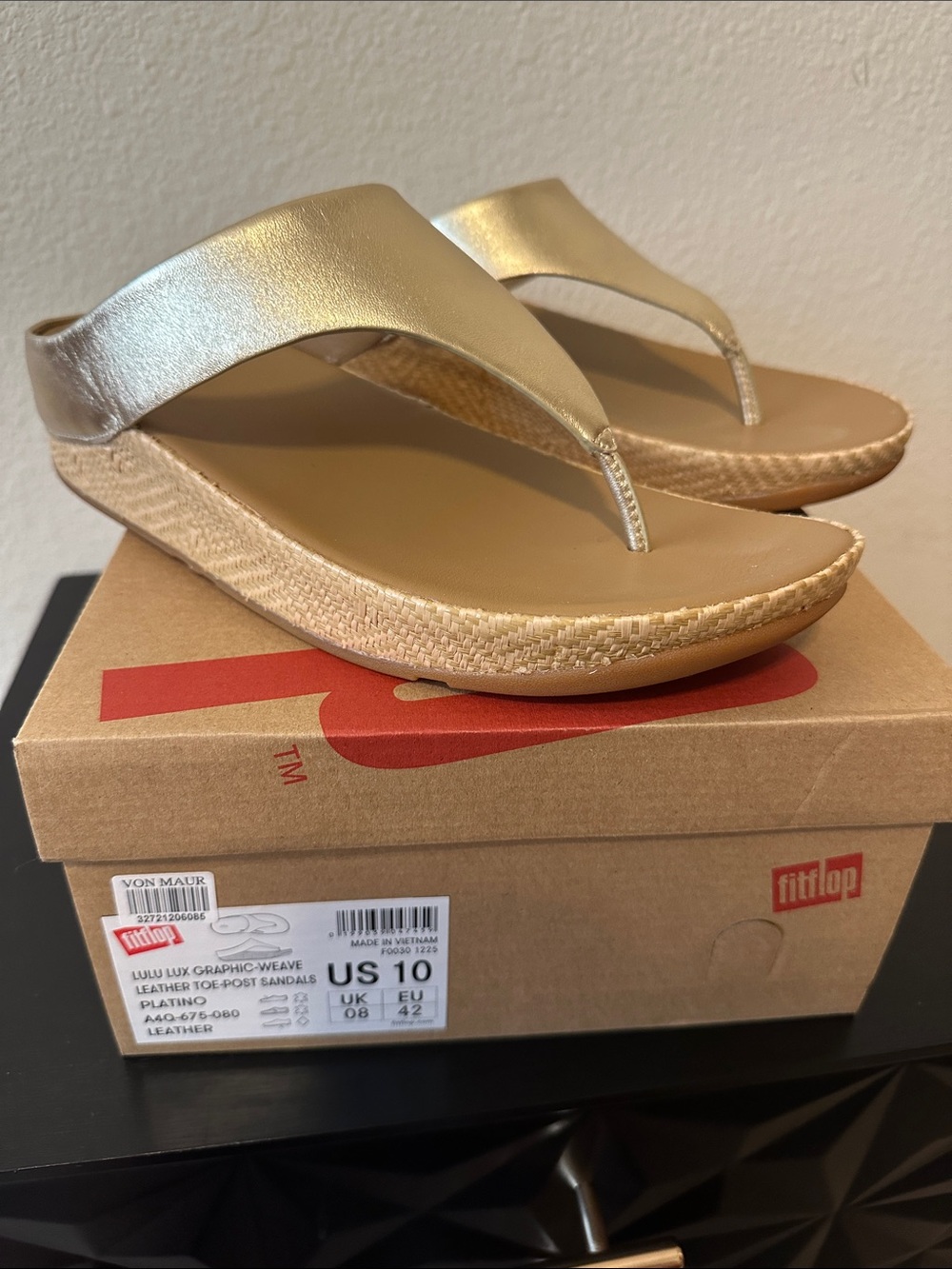 Fitflop Gold Metallic Wedge Toe-Post Sandals